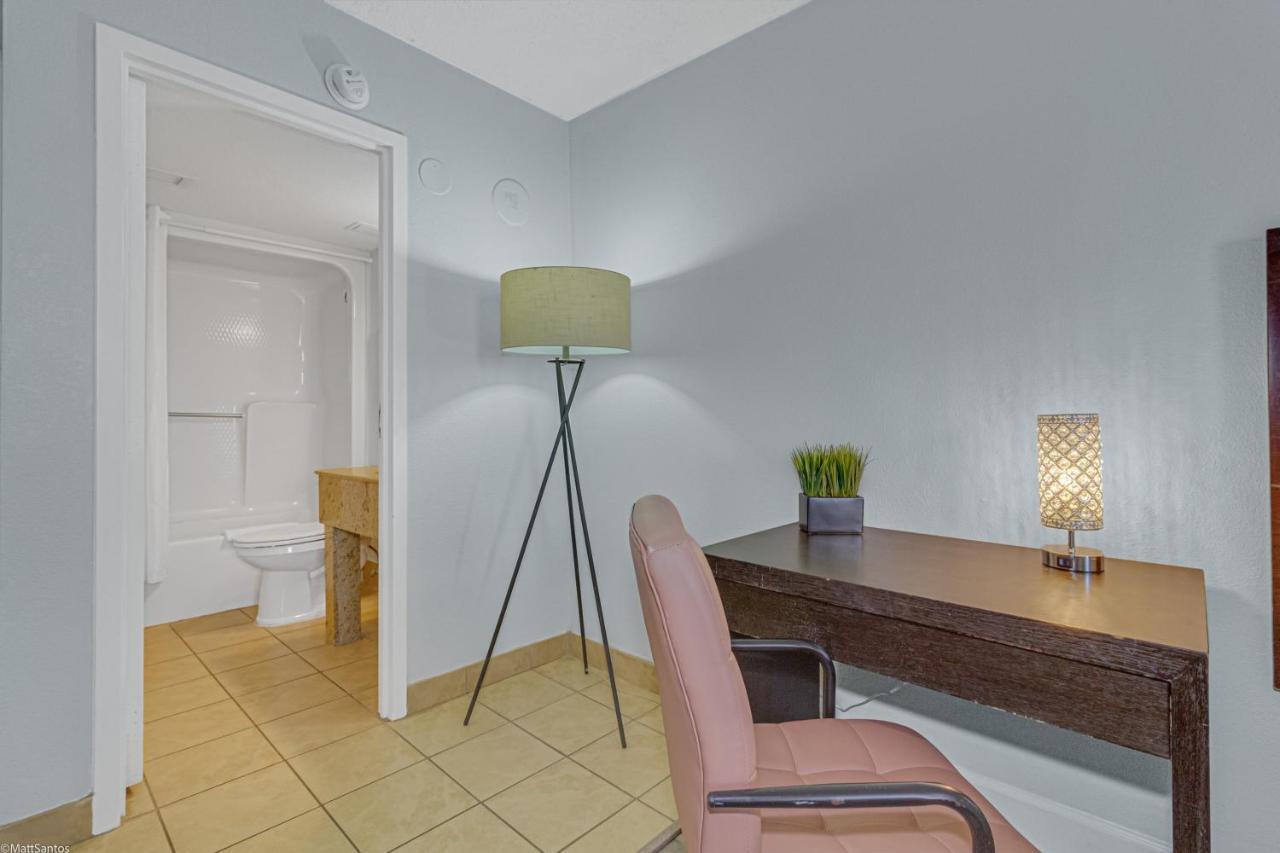 Winter Rates! Work With Breathtaking View, Direct Oceanfront Suite 413 Миртл-Бич Экстерьер фото